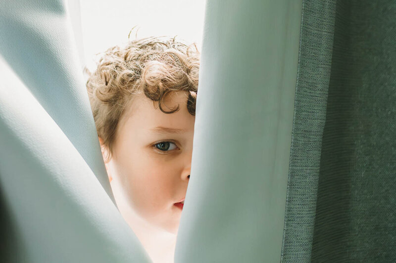 Andres-newborn-window-light-portraits-columbia-heights-dc
