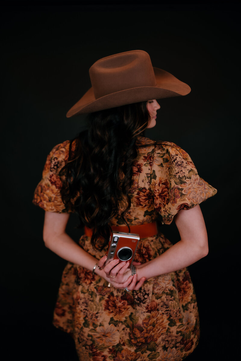 westbound-women-8790