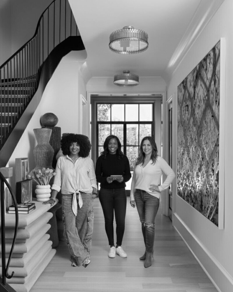 Marie sitting elegantly