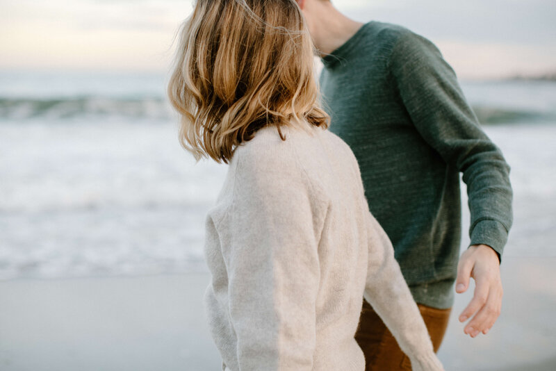 portland-maine-crescent-beach-couples-photographer-14
