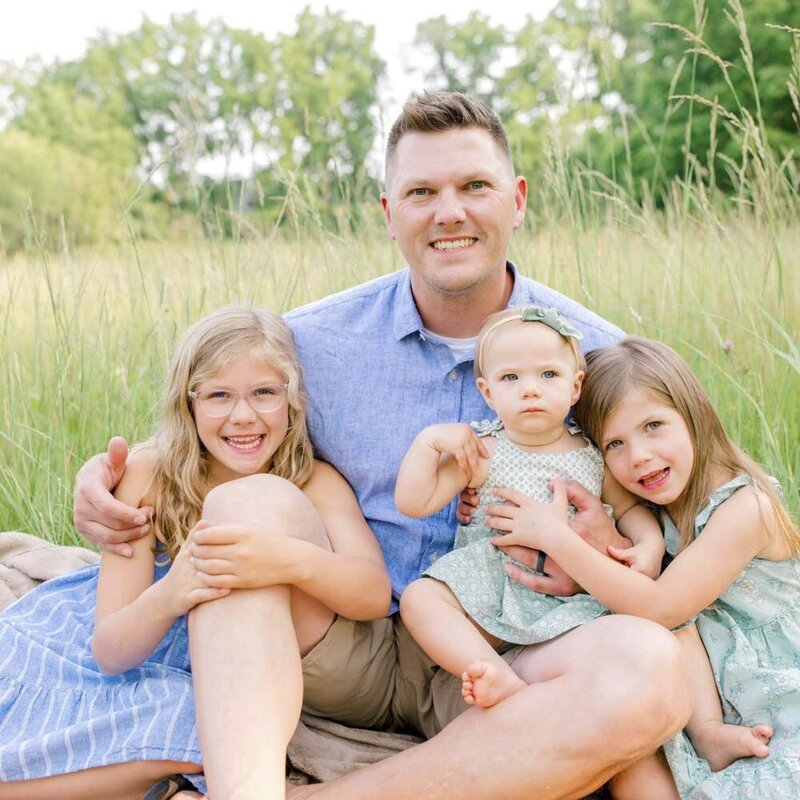 Gordon and Girls_1
