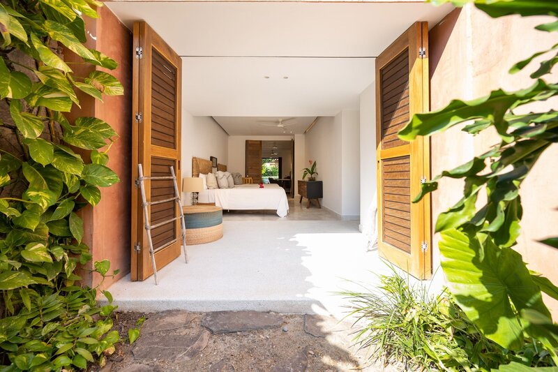 04-3-Careyes-Mexico-Properties-El-Careyes-Club-and-Residences-7A-1BD-Patio-Bedrooom-0760