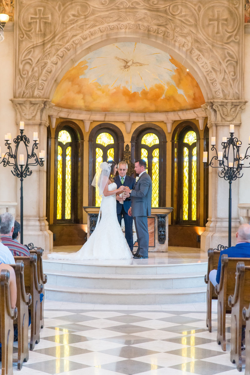 dallas-wedding-photographer-ceremony-at-bella-donna-chapel-0325