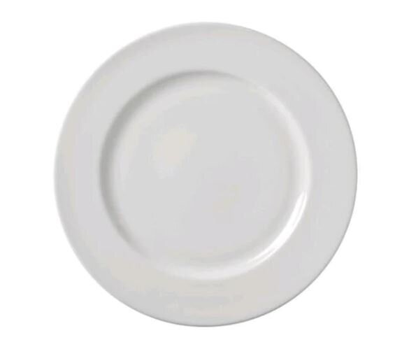 Class white dinner plate-Rori Ranch Rentals