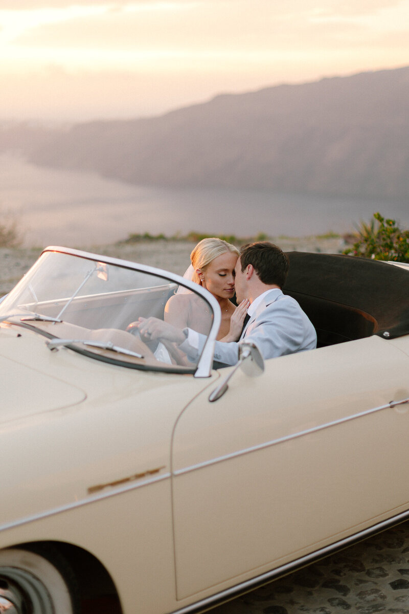 Santorini_Wedding_Photographer-83