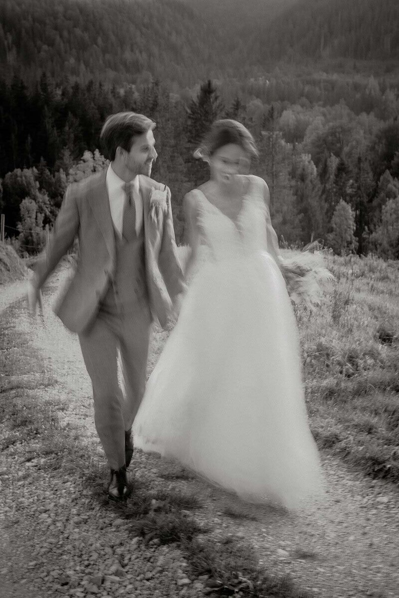 wedding_germany_bavaria_alps_schliersee_wasmeier_freilichtmuseum_schliersee_27