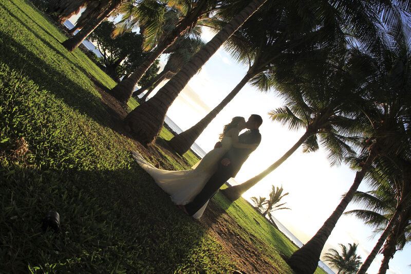 Caroline Morey Wedding Photographer Maui Destination Wedding Olowalu Plantation Wedding110413_7975184 x 3456