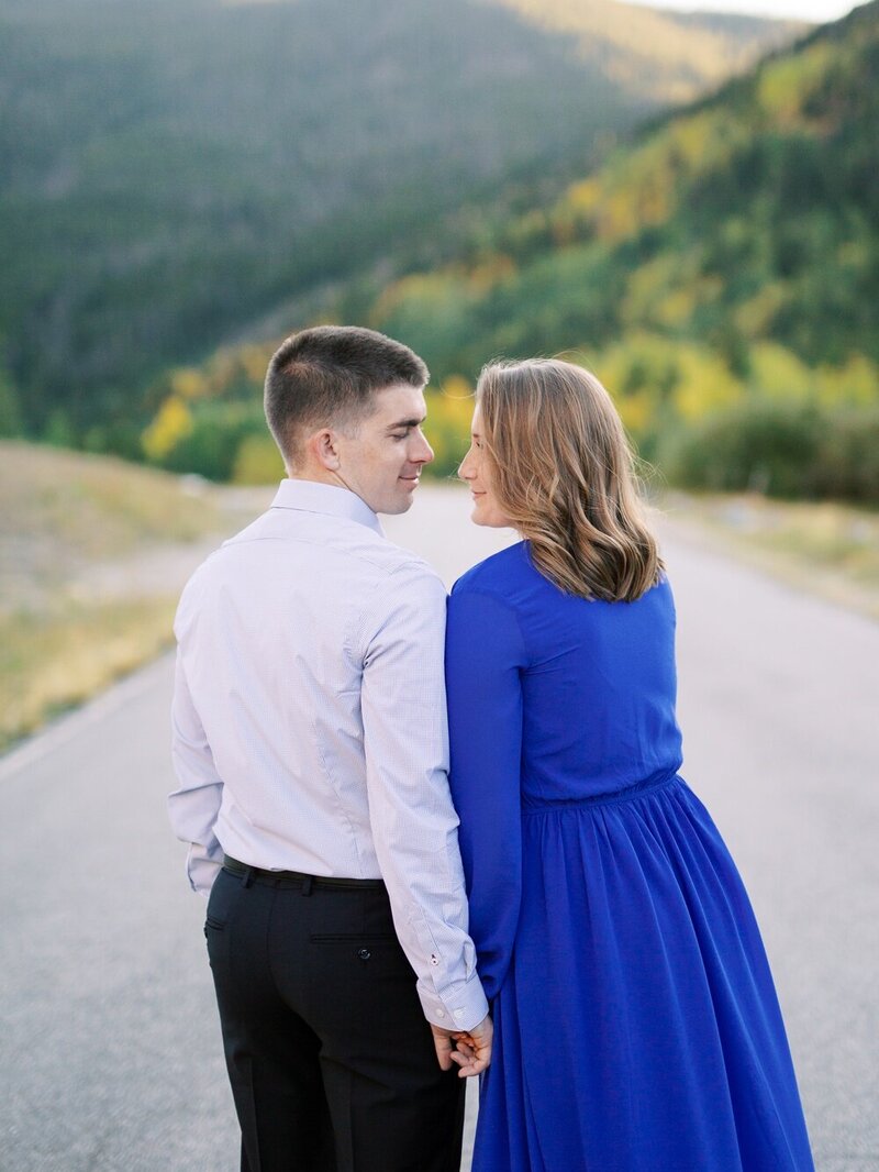 Fall Engagement in the Colorado Mountains_0012