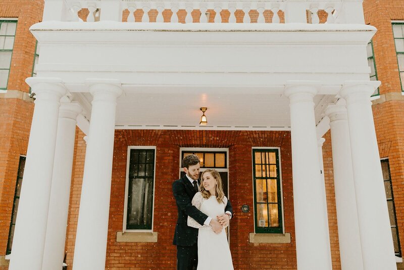 alberta-winter-wedding-23