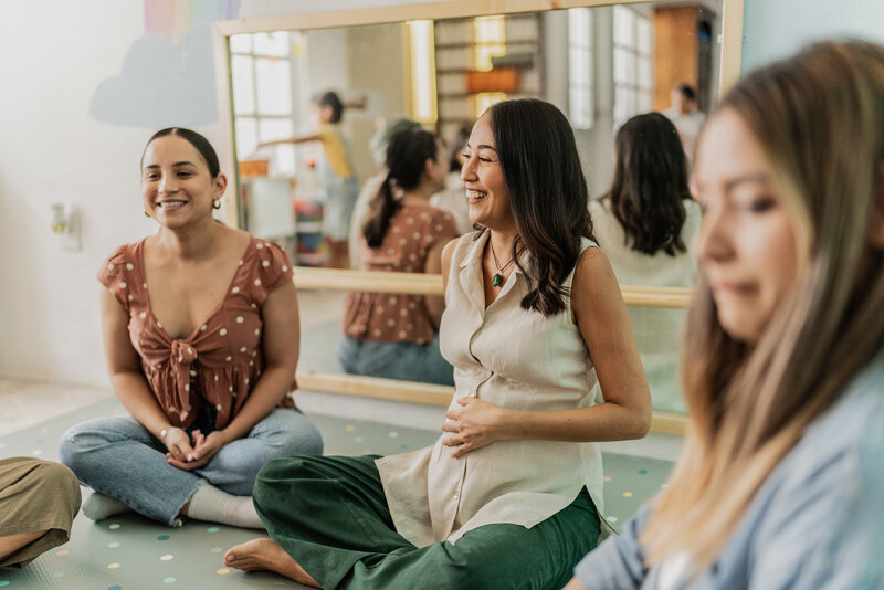 Expectant mothers in a class