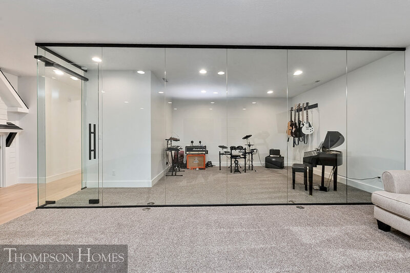Thompson-Homes-Alabaster-Estate-Boise-Custom-Home-Builder-52