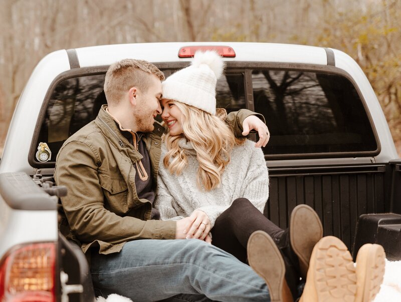 engagement session in Valley Forge