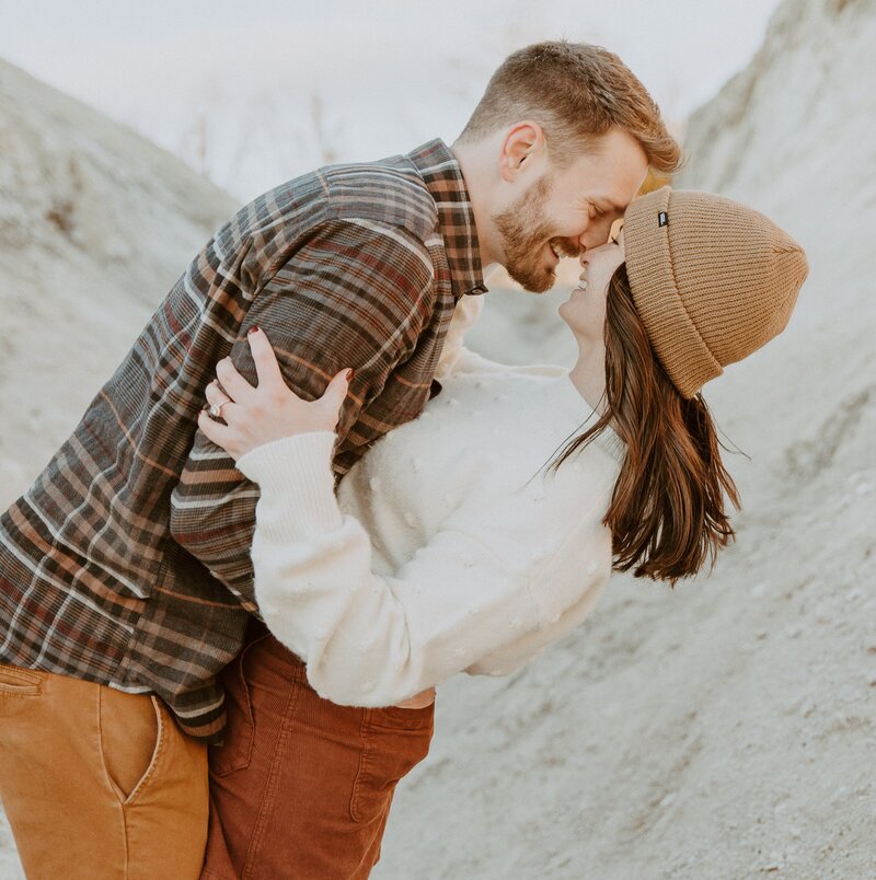 white cliffs of conoy engagement session