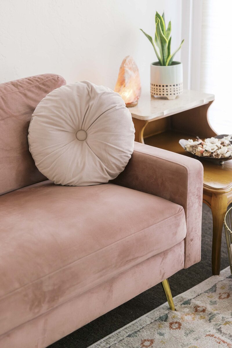 Pink couch inside Tucson Arizona therapy office for young adults