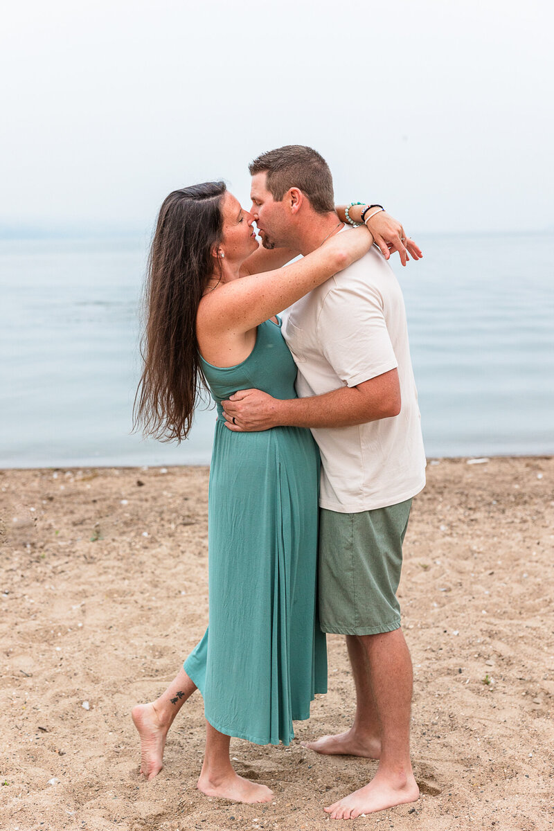 2024 krystal-moore-photography-beach-mini-buffalo-pound-smokey-43