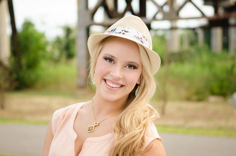 summer manor savannah wedding