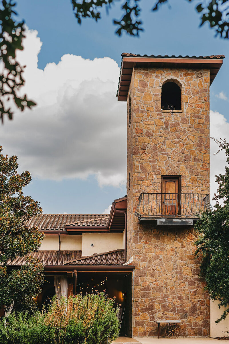 Carina-and-Noah-austin-texas-wedding-venue-wedding-september-2024-607