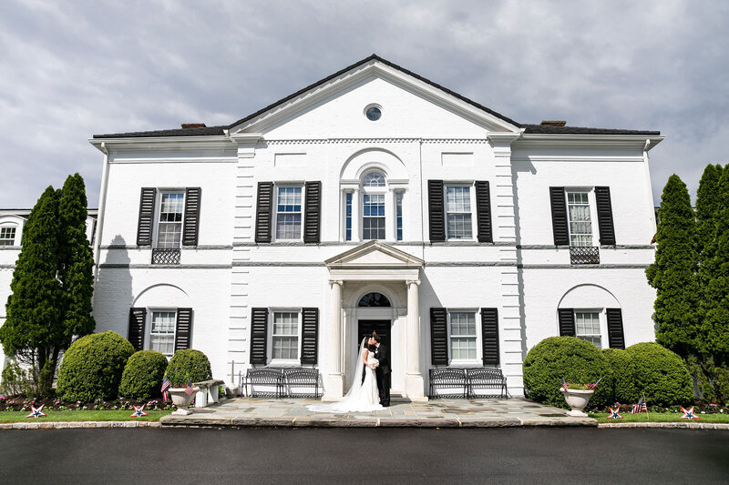 emma-cleary-new-york-nyc-wedding-photographer-videographer-wedding-venue-nissequogue-golf-club-1