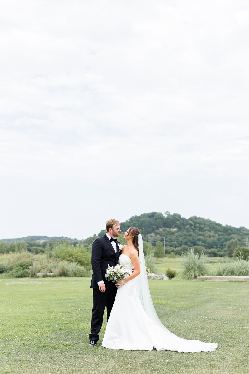 Destri & BJ wedding sneak peeks. Bella Faith Photograpy.]30