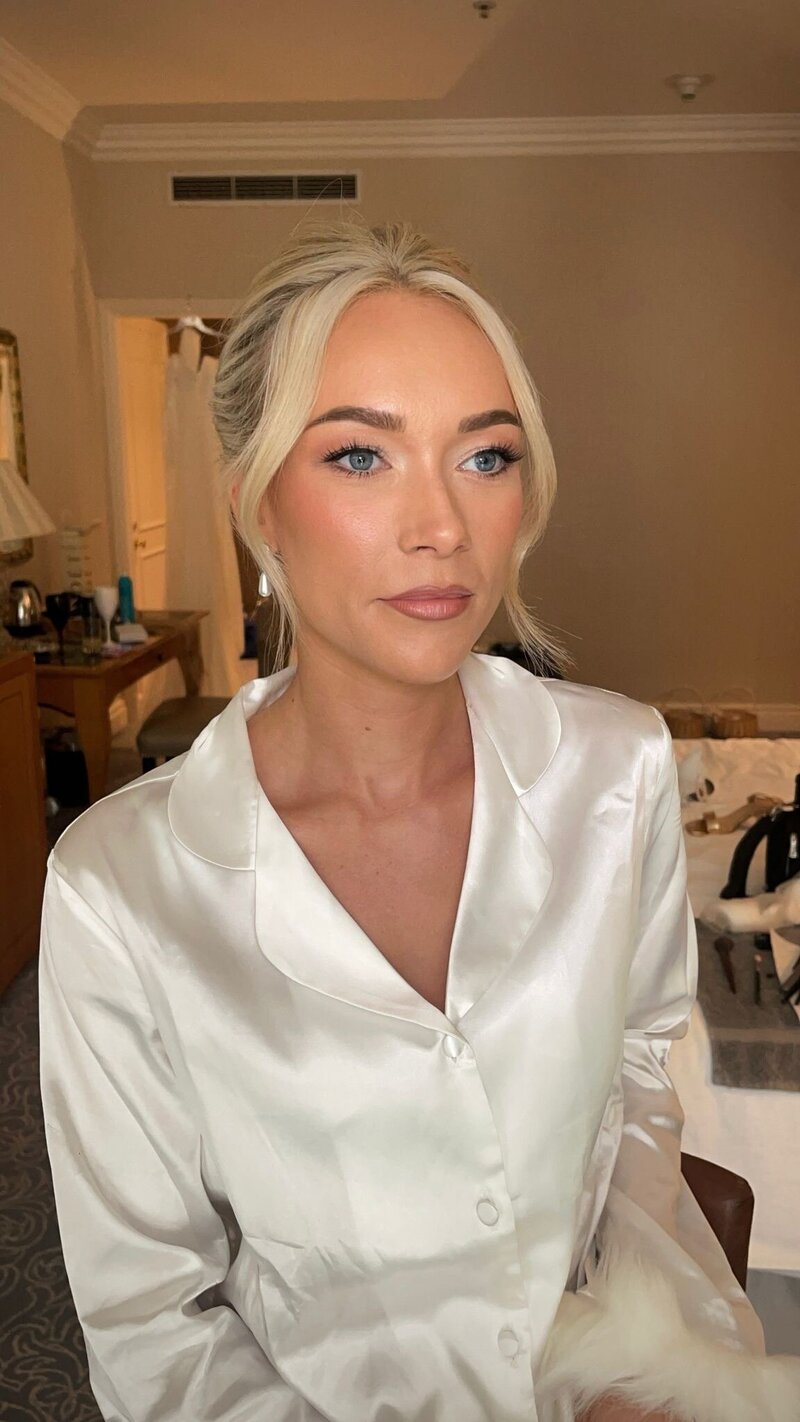 6ab2945b-8010-4dd0-b962-f2f1e42ac3de