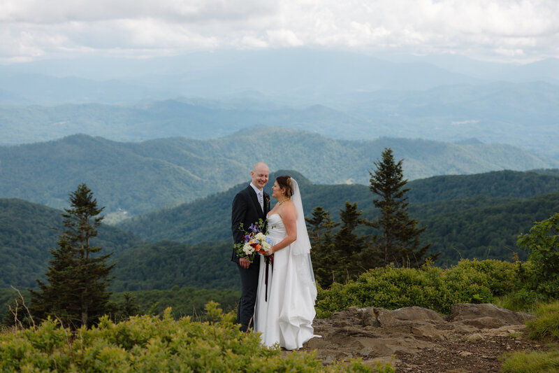 Pisgah National Forest Elopement. Photography by Elopements by Erin.
