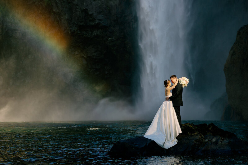 snoqualmie-falls-wedding-photos-cameron-zegers-photography-seattle-5