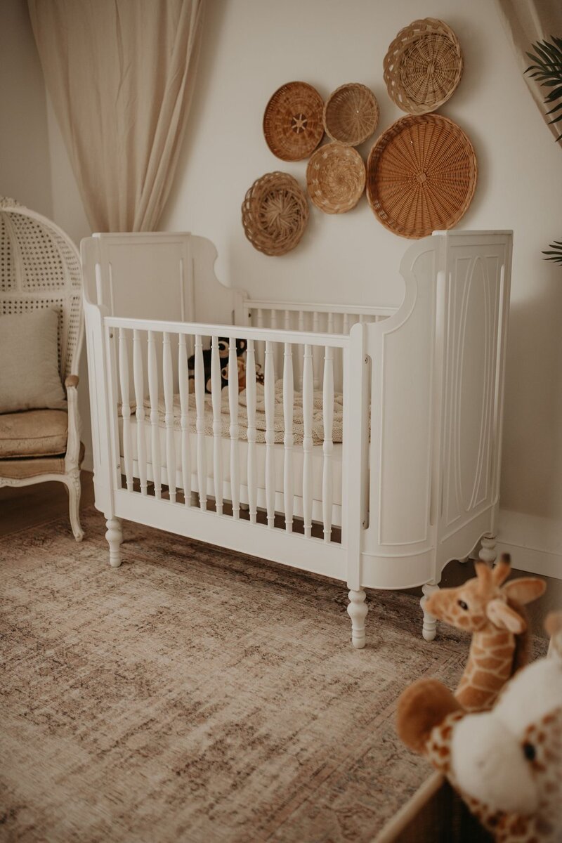 vertical+crib+w+toy+box
