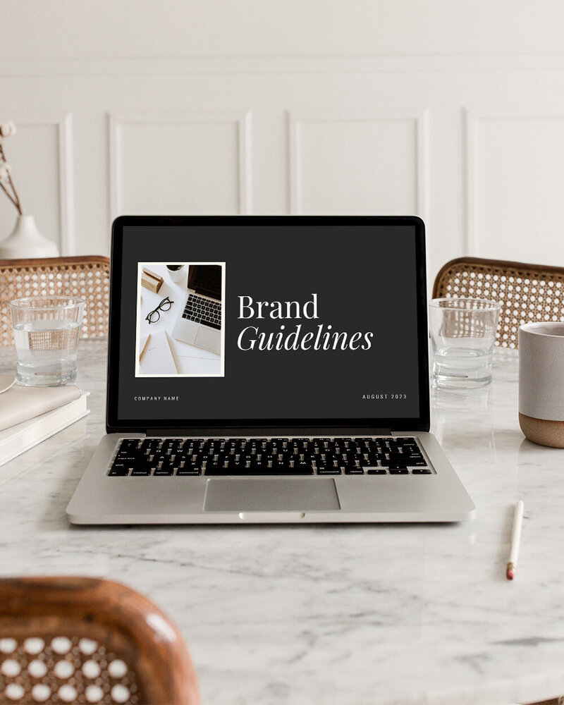 Brand-Guidelines-MOYO-MACBOOK17