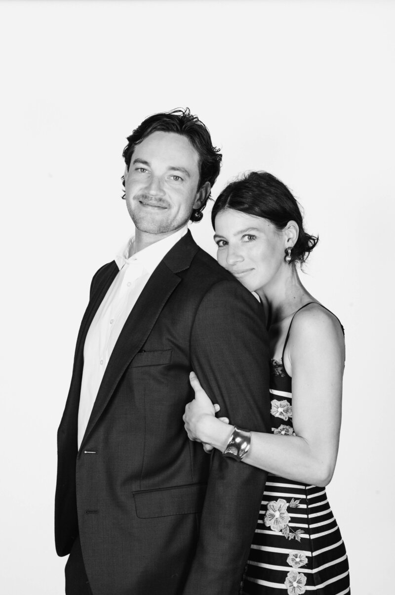 Wedding guest posing for an editorial black-and-white portrait at a Richmond wedding. Captured in film-inspired style by Editorial Wedding Co.