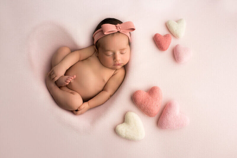newborn twin photographer Los Angeles, newborn photographer Los Angeles, best newborn photography near me, North Hollywood maternity photographer