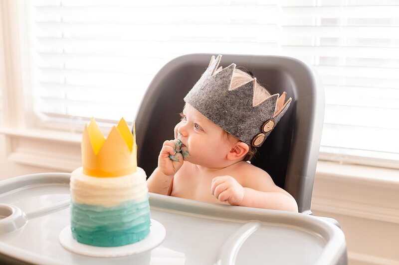 first-birthday-cake-smash