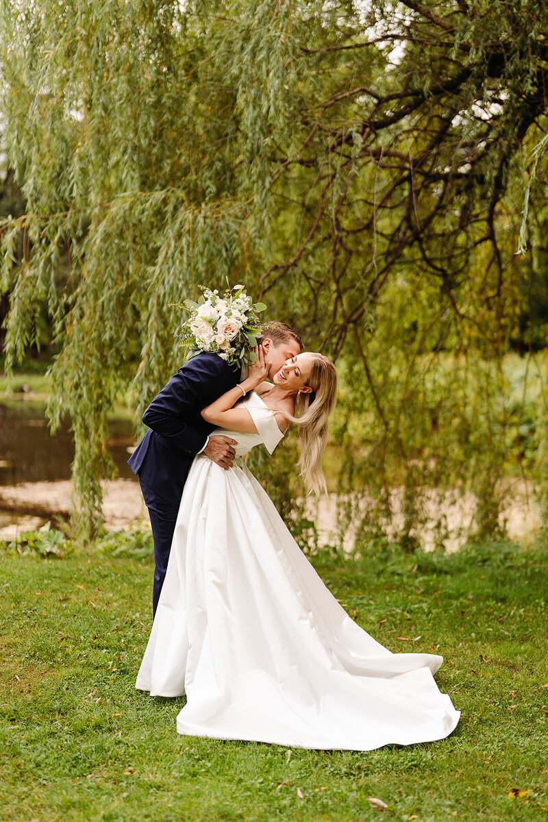 Capturing the essence of chic and elegant moments in Quebec City and Riviera Maya, organized by Emmanuelle Weddings.