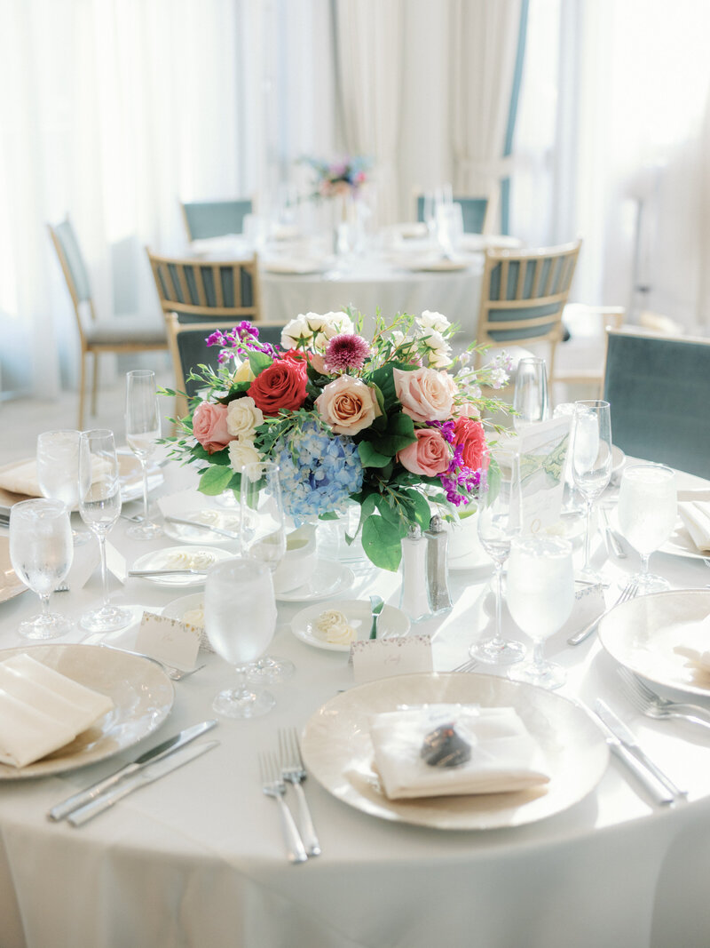 Indiana_Michigan_Wedding Planner_Carmel Indiana_Hotel Carmichael_Editorial_Reception_Table Setting_Glassware