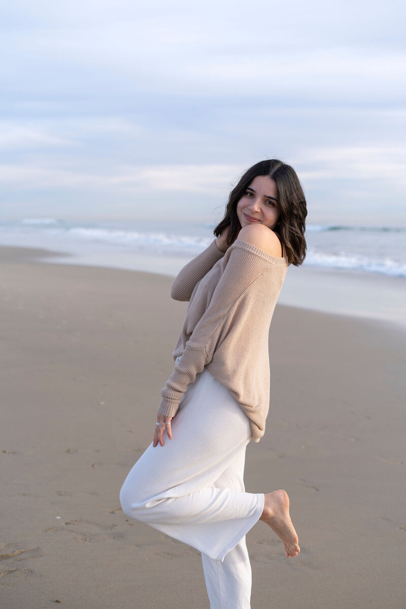 pinterest manager branding photoshoot on the beach
