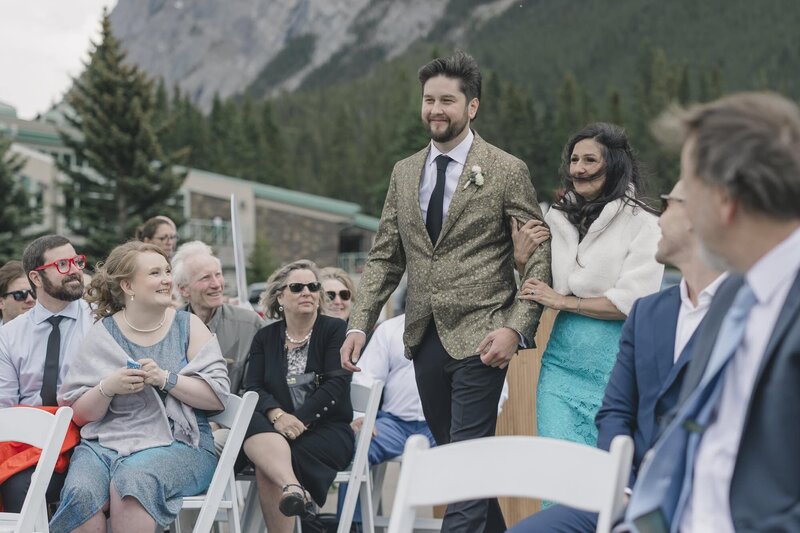 Timeless Tales Creatives - Fine Art Documentary Wedding Photographers in Banff - Banff Springs Golf Course Wedding (9)