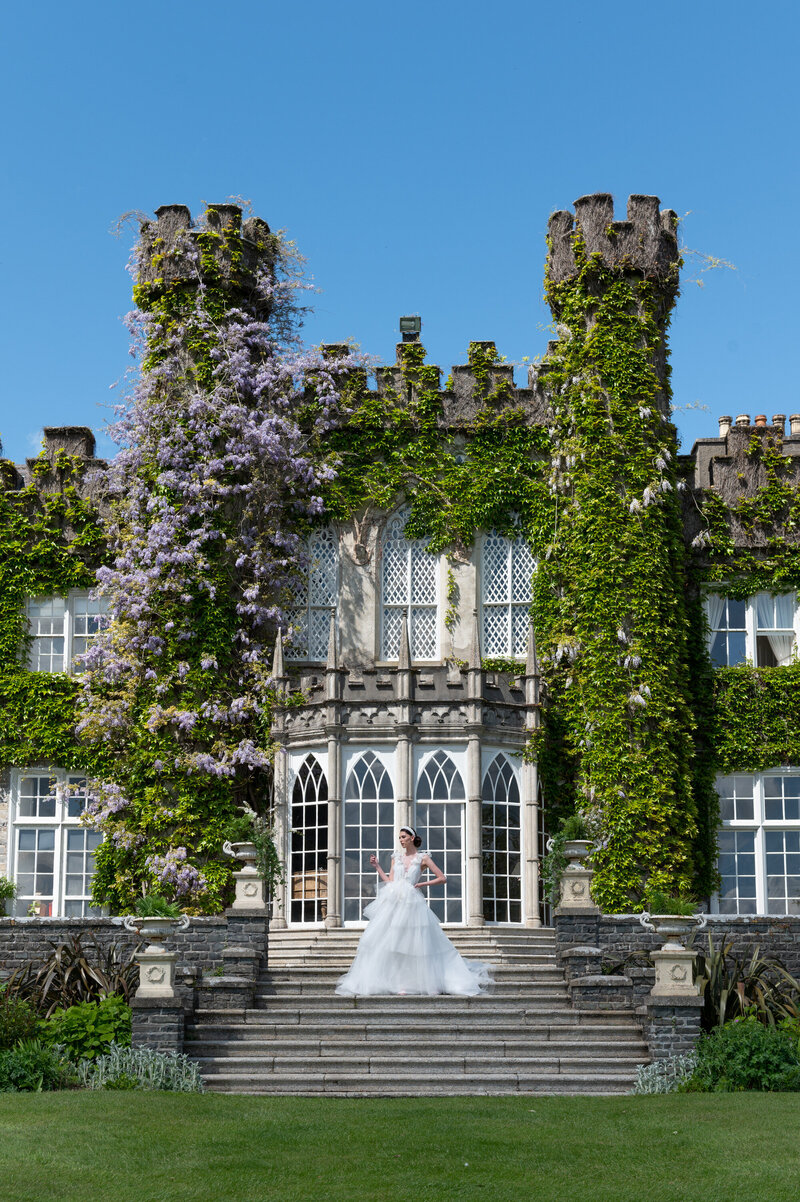 Irish Castle Wedding Ideas @wedluxe 7.jpg