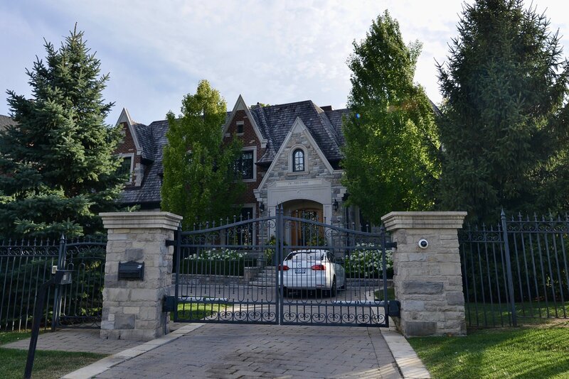 North York 2