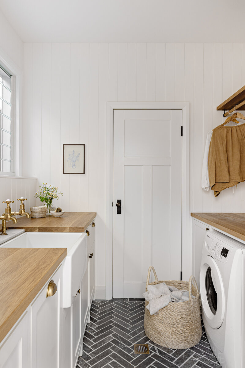 jesse-mccabe-granny-flat-renovation-laundry-room-kahibah-nsw
