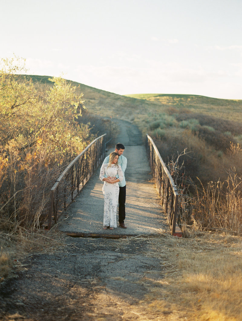 SN24351bra111101-R2-021