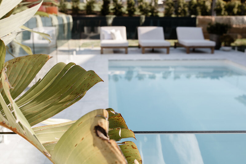 pool with seating around