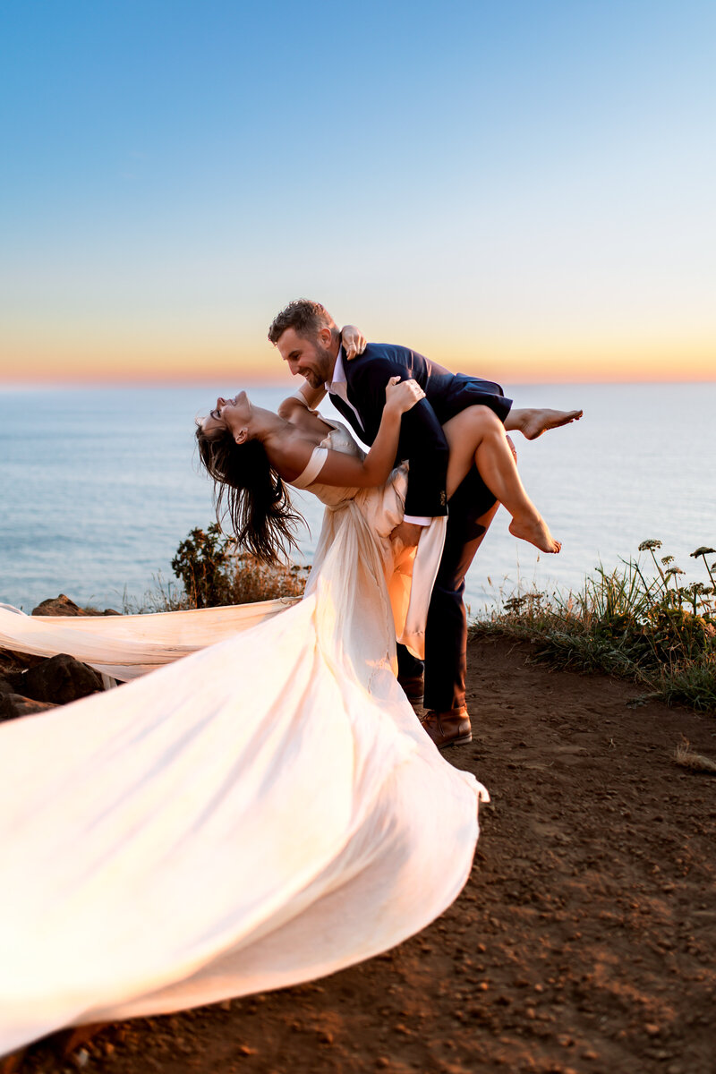 A romantic sunset session capturing the golden glow of the Pacific Northwest coastline, ideal for adventurous photographers.