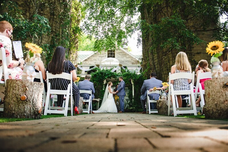 blue-dress-barn-michigan-wedding-myranda-branden-260-2_websize