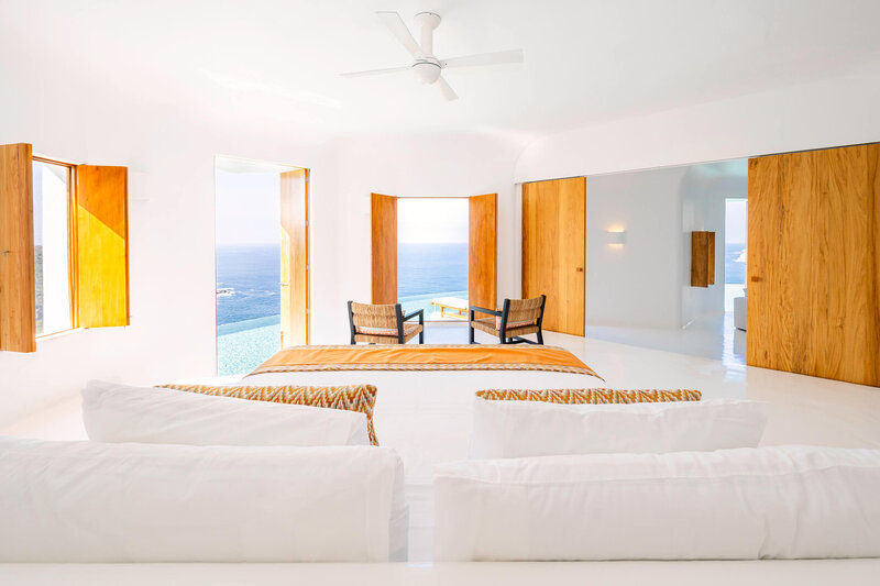 04-1-2-Sol-de-Occidente-Luxury-Villa-Careyes-Mexico-Master-Bedroom-2393