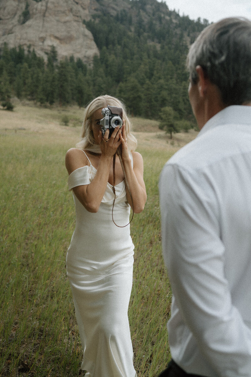 elopementphotos_sashaveytsmanphotography-4561