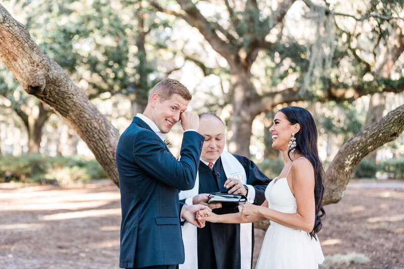Savannah_Elopement_in_Forsyth_Park__Low_branch18