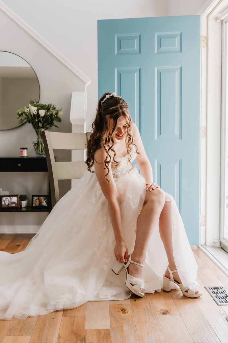 8-Makayla and Phillip - Wedding - Ann Arbor Michigan Photographer - Waldenwoods Howell