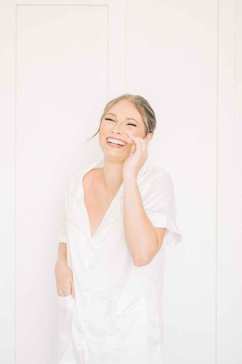 Fort Worth Wedding Photographer  DFW Photographer Rae De Lain Weddings Light and Airy (144)