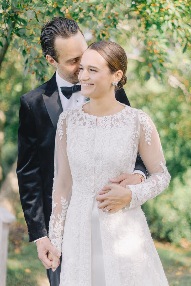 refined-chic-wedding-mount-st-bruno-country-club-montreal-junophoto-045