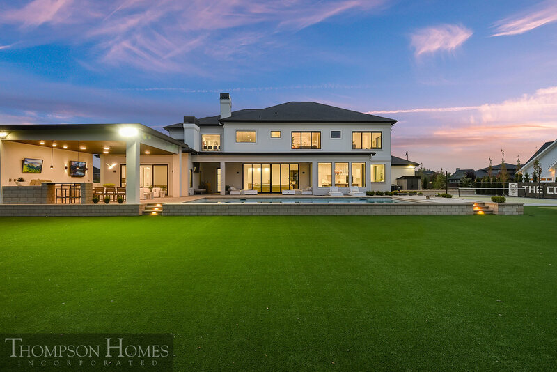 Thompson-Homes-Axis-Modern-Idaho-Luxury-Custom-Home-Builder-18