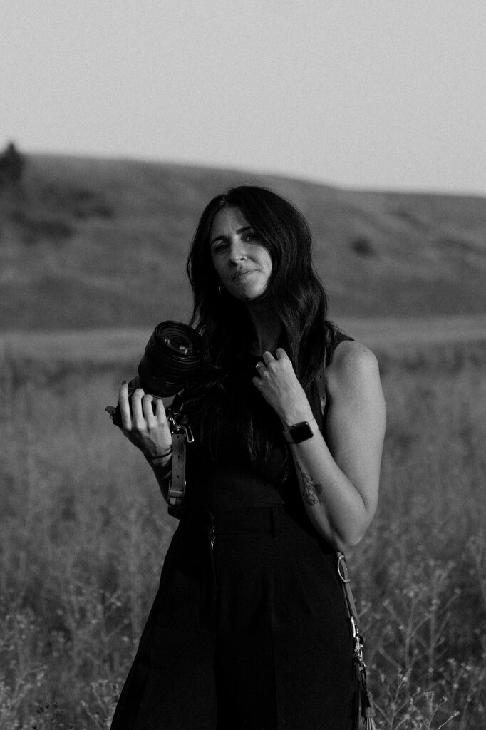 Sarah smith photographer in glacier national park